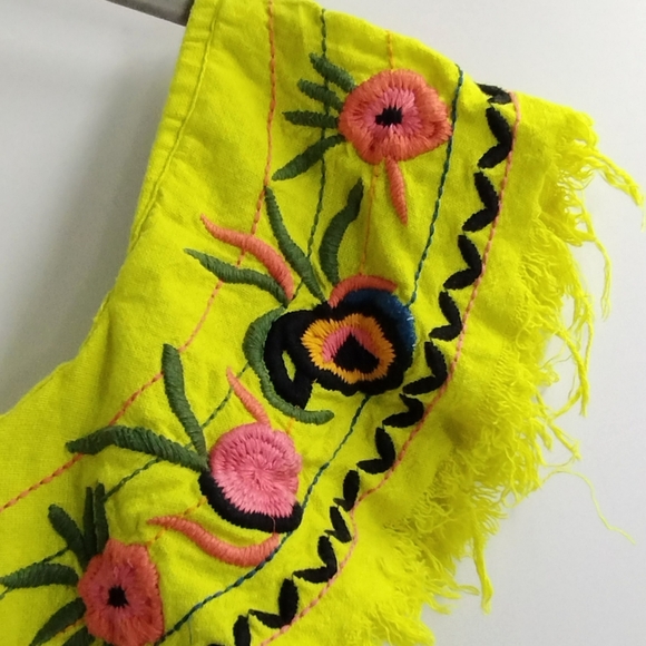 Red Carter Revolve Alta Bright‎ Yellow Embroidered Crop Top - Picture 8 of 12